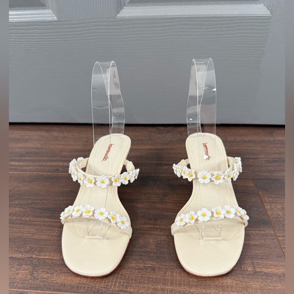 Larroude Goldie Mules - Picture 3 of 9